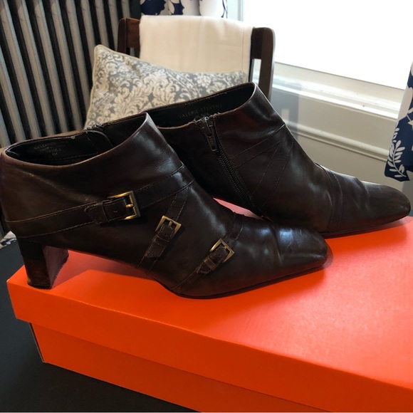 Boots- Valerie Stevens- Vintage-8 - Picture 4 of 9